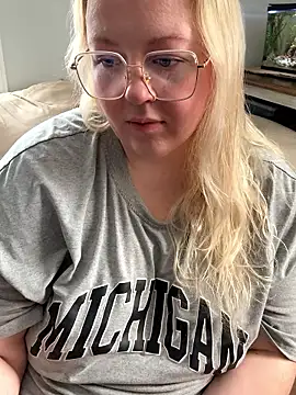 Kennaknox online show from January 11, 2026, 4:36 pm