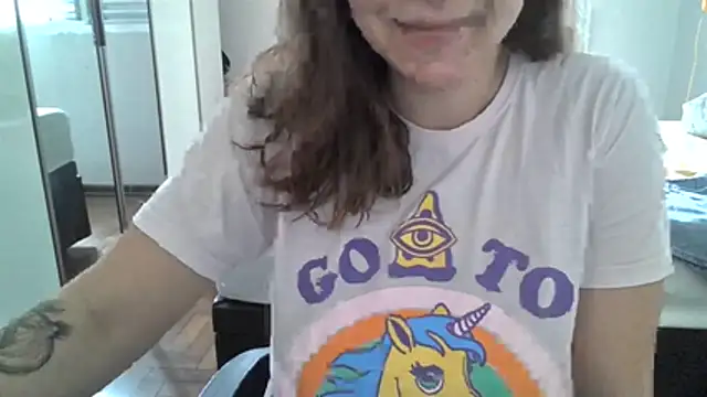 xxxluana online show from March 6, 2026, 12:11 pm