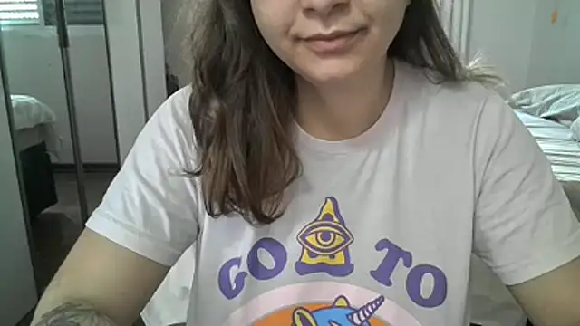 xxxluana online show from March 18, 2026, 12:41 pm