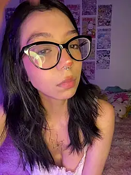 Valen-Foxx1 online show from December 23, 2025, 6:23 am