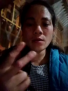 bela-hayes online show from December 4, 2025, 1:10 pm