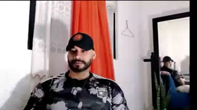 musclehetero online show from June 10, 2026, 11:22 am