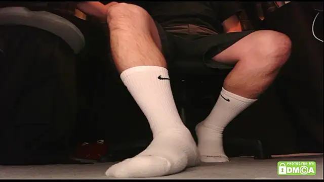 justshutupandwatch online show from April 12, 2026, 9:40 pm