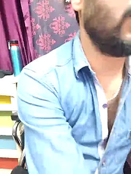 Snapshot of Cute_Lucky chatting on February 5, 2026, 10:05 pm Cute Lucky online show from February 5, 2026, 10:05 pm