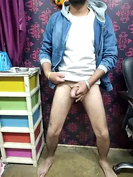 Cute Lucky online show from December 1, 2025, 8:37 am