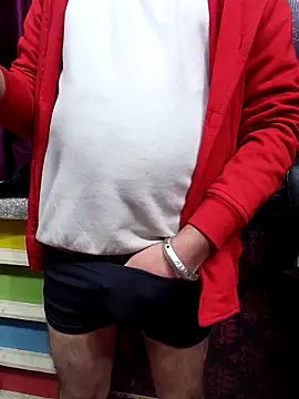 Snapshot of Cute_Lucky chatting on January 31, 2026, 7:12 pm Cute Lucky online show from January 31, 2026, 7:12 pm