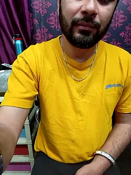 Snapshot of Cute_Lucky chatting on February 19, 2026, 10:01 am Cute Lucky online show from February 19, 2026, 10:01 am