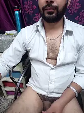 Snapshot of Cute_Lucky chatting on February 27, 2026, 12:38 pm Cute Lucky online show from February 27, 2026, 12:38 pm