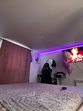 -MaybeBaby- online show from March 27, 2026, 7:28 am