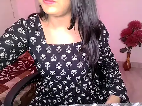 Snapshot of shivani_sharma_2 chatting on February 21, 2026, 10:06 am shivani sharma 2 online show from February 21, 2026, 10:06 am