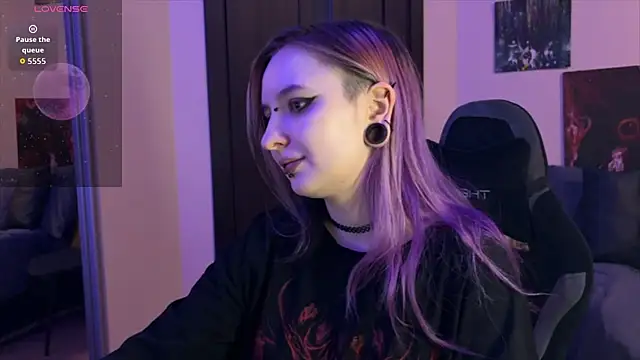 lavender monster online show from February 8, 2026, 6:49 pm