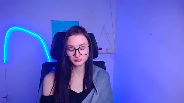 Stella XO online show from January 17, 2026, 6:28 am