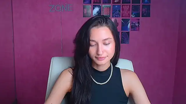 Stella XO online show from July 4, 2026, 5:47 am
