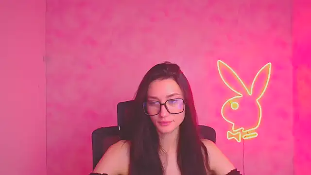 Stella XO online show from November 22, 2025, 6:23 am