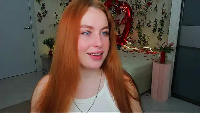 AirySilhouette online show from March 11, 2026, 4:06 am