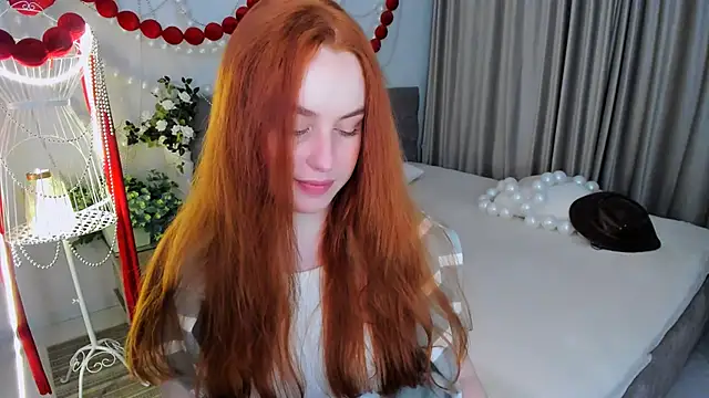 AirySilhouette online show from March 25, 2026, 1:17 am