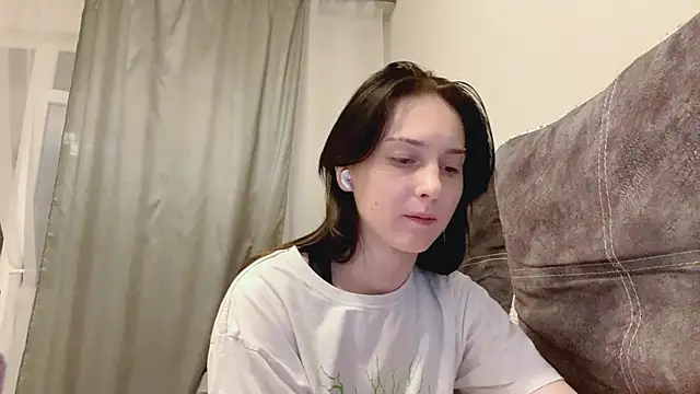 CyberAIice online show from November 29, 2025, 4:12 am