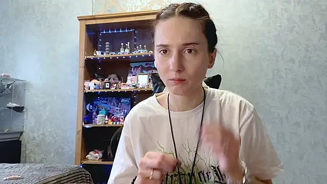 CyberAIice online show from November 21, 2025, 6:12 am