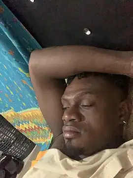 laperson online show from December 2, 2025, 2:34 am