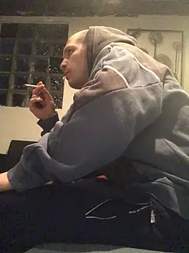 Snapshot of Spielzeugtwink chatting on March 2, 2026, 10:38 pm Spielzeugtwink online show from March 2, 2026, 10:38 pm