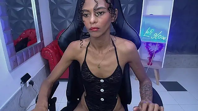 becky lynch 102 online show from February 17, 2026, 5:43 pm