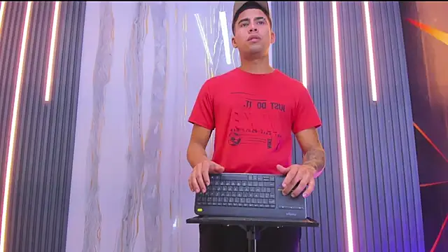 Erotick Men online show from November 23, 2025, 4:55 am