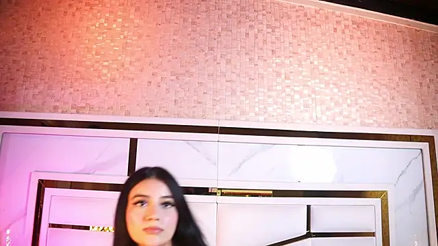 Snapshot of luciana_agudelo chatting on February 16, 2026, 7:12 pm luciana agudelo online show from February 16, 2026, 7:12 pm