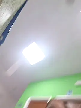 girl redhead bigtits online show from December 16, 2025, 3:27 pm