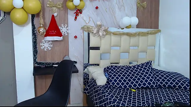 sweett love  online show from November 26, 2025, 5:29 am