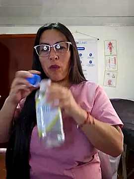 Snapshot of JustSamantha_ chatting on February 14, 2026, 2:17 pm JustSamantha online show from February 14, 2026, 2:17 pm