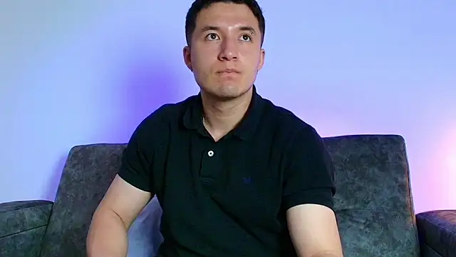 Ethan-Connor online show from December 22, 2025, 11:32 am