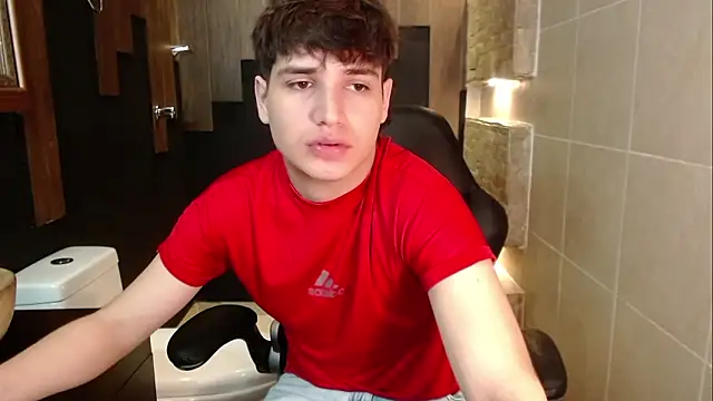 Snapshot of JakeSummer_ chatting on February 9, 2026, 1:20 pm JakeSummer online show from February 9, 2026, 1:20 pm