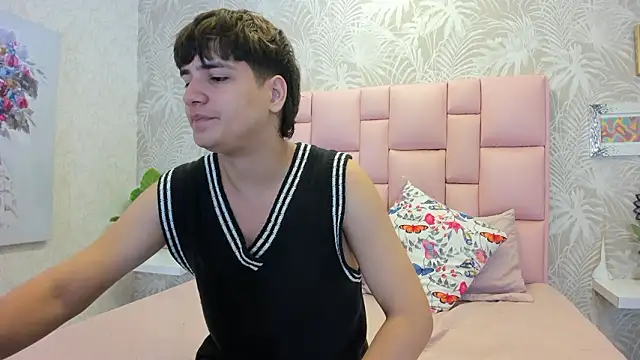 Snapshot of JakeSummer_ chatting on February 11, 2026, 1:11 pm JakeSummer online show from February 11, 2026, 1:11 pm