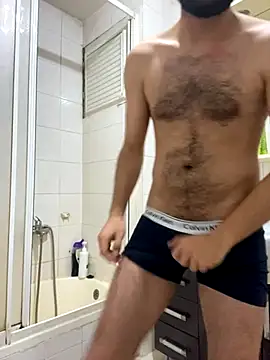 Snapshot of metro-2034 chatting on November 21, 2025, 12:42 am metro-2034 online show from November 21, 2025, 12:42 am