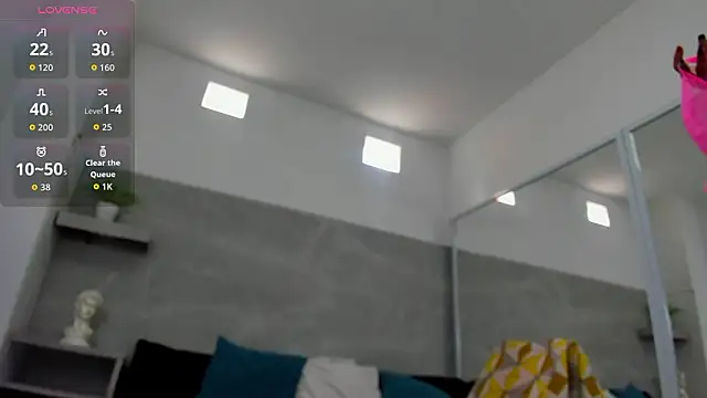 selenaflamemj online show from February 20, 2026, 7:05 pm