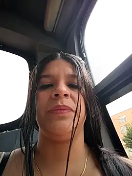 Layla-daring online show from February 2, 2026, 5:56 pm