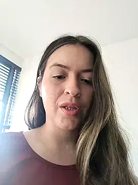 Snapshot of Little__Danni1 chatting on November 21, 2025, 9:14 pm Little Danni1 online show from November 21, 2025, 9:14 pm