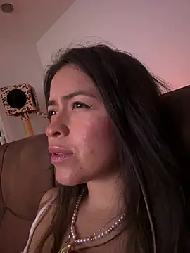 Little  Danni1 online show from April 8, 2026, 2:46 am