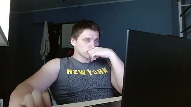 Poliglotjoe1 online show from February 15, 2026, 1:39 am