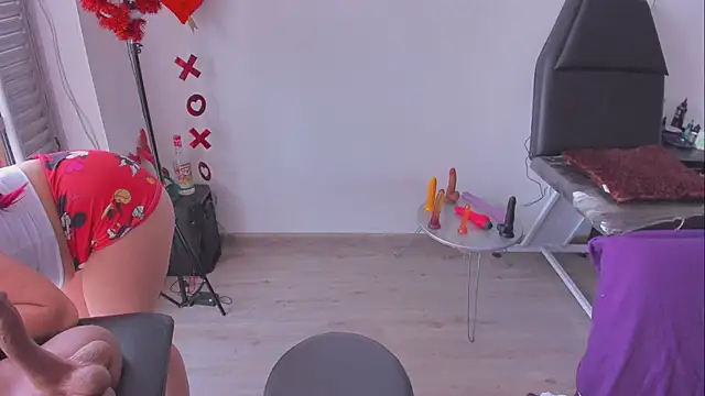 Snapshot of Charlotte1Demony chatting on December 2, 2025, 6:42 pm Charlotte1Demony online show from December 2, 2025, 6:42 pm