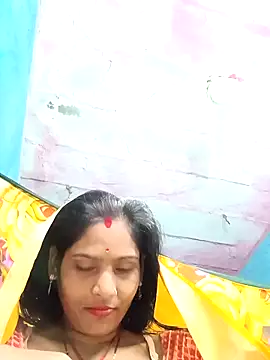 Snapshot of Rt_kinjal chatting on February 11, 2026, 8:41 pm Rt kinjal online show from February 11, 2026, 8:41 pm