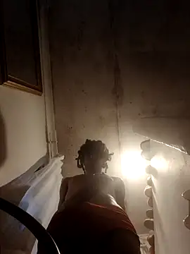 Eezxxx online show from January 15, 2026, 3:54 am