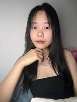 Kiee-lee online show from March 18, 2026, 2:19 pm