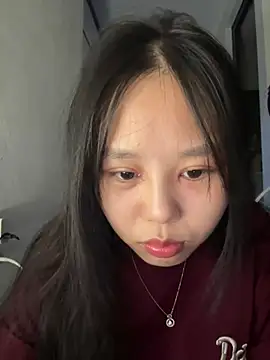 Kiee-lee online show from July 17, 2026, 7:55 pm