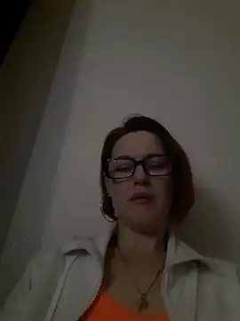 LanaOlbenst online show from January 8, 2026, 9:54 pm