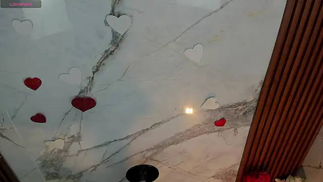 Latina candy01 online show from February 17, 2026, 7:11 pm