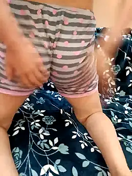 Noraaaax online show from November 27, 2025, 9:43 am