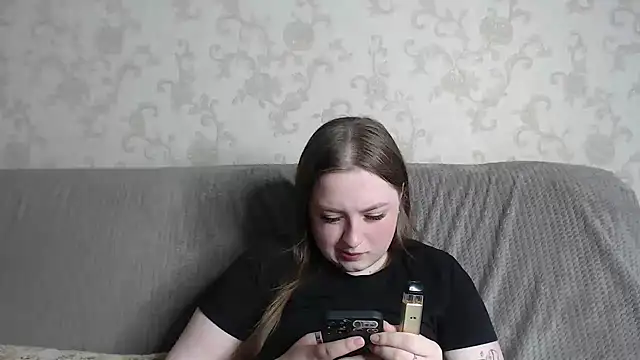 GirlPlayer online show from May 28, 2026, 8:44 am