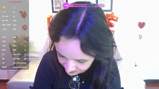 Juliana  lx online show from February 13, 2026, 1:33 pm