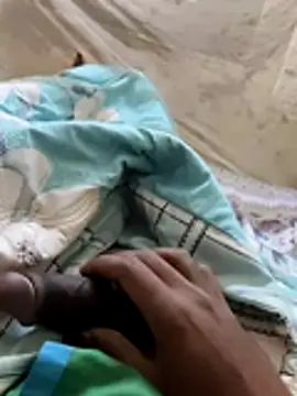 big-dick-cum online show from November 28, 2025, 5:02 pm